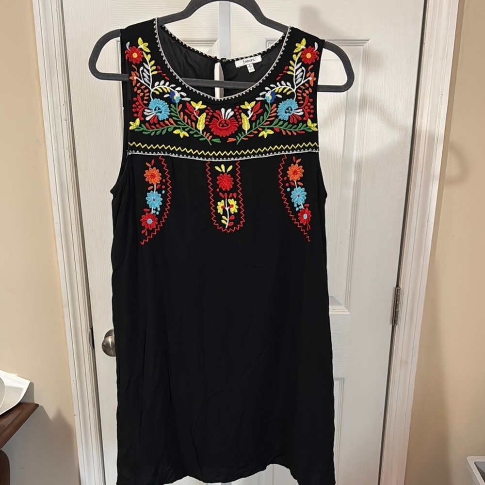 JODIFL Black Embellished Sleeveless Dress